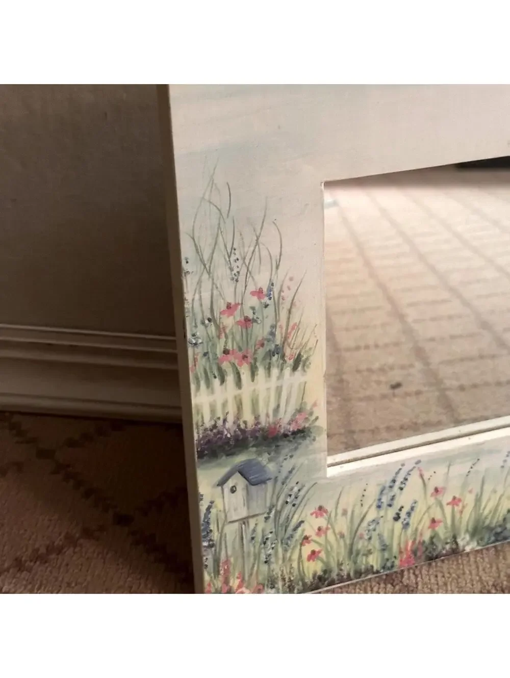 Y2k Beautiful wooden hand painted mirror w floral garden border NWT.